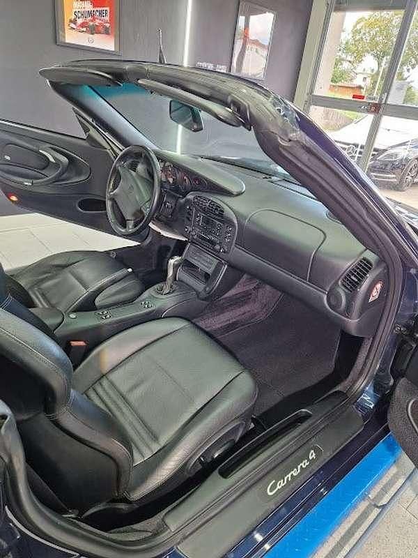 Usata Porsche 911 Carrera Cabriolet 300 CV (220 kW) 2001 Blu/azzurro Cabrio