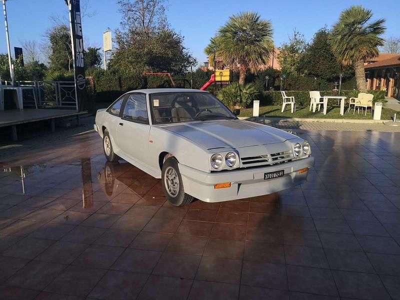 Usata Opel Manta 75 CV (55 kW) 1983 Grigio Coupé