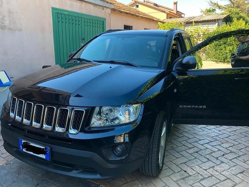 Usata Jeep Compass Sport 136 CV (100 kW) 2011 Blu SUV