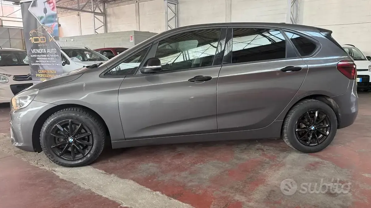 Usata BMW 218 Luxury Line 143 CV (105 kW) 2015 Grigio Coupé
