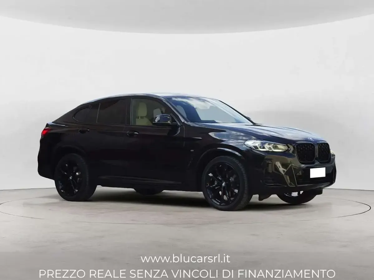Usata BMW X4 M Sport 190 CV (139 kW) 2025 Nero SUV