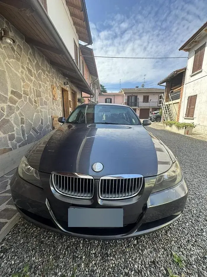 Usata BMW 320 163 CV (119 kW) 2005 Grigio Berlina