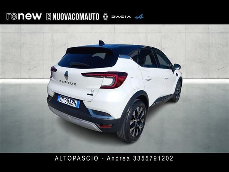 Usata Renault Captur Techno 145 CV (106 kW) 2023 Bianco SUV