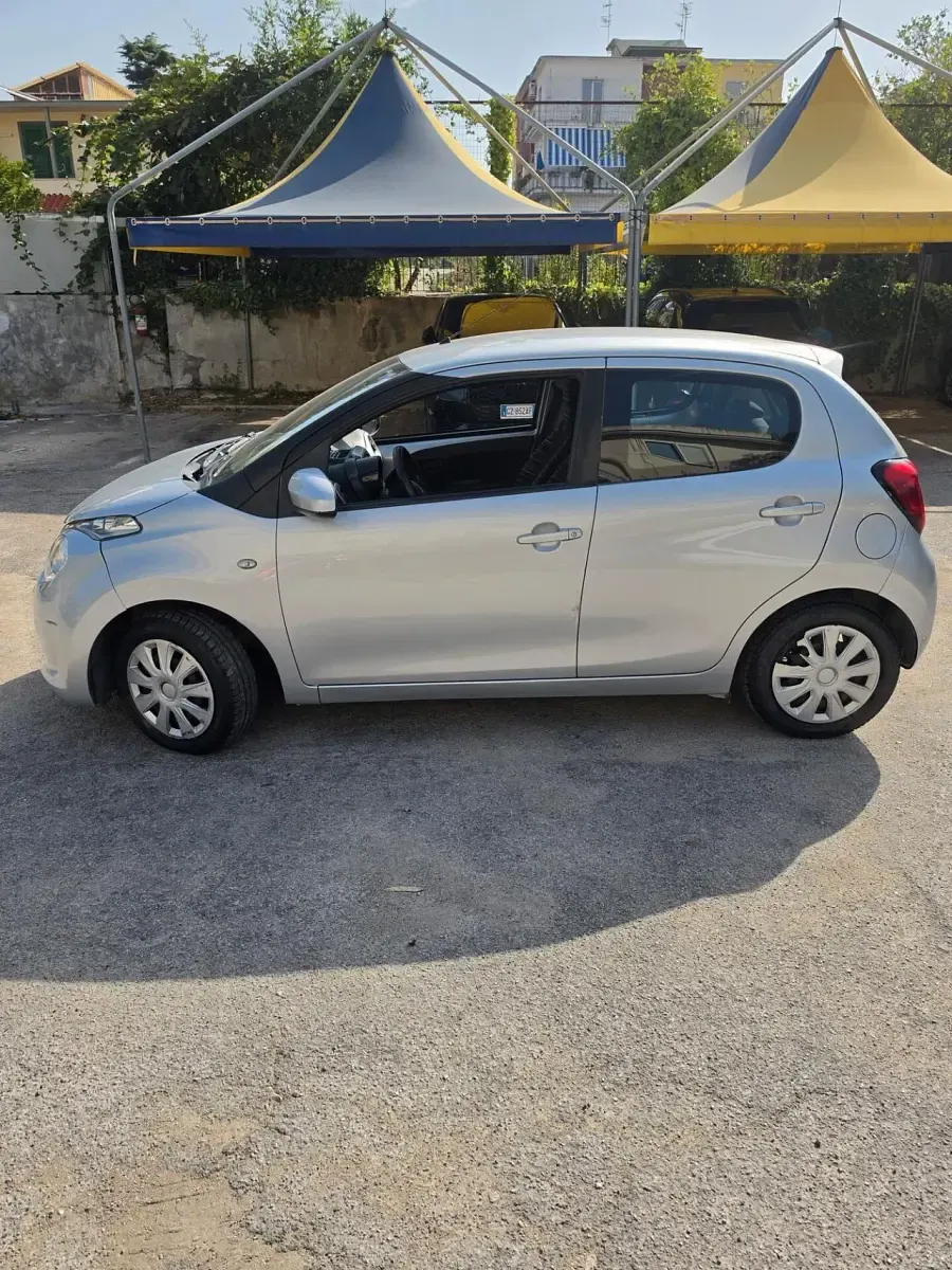 Usata Citroën C1 Live 69 CV (50 kW) 2014 Argento Utilitaria