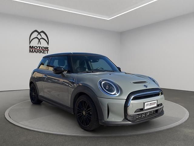 Usata Mini Cooper SE 75 kW (102 CV) 2022 Grigio / gray Utilitaria