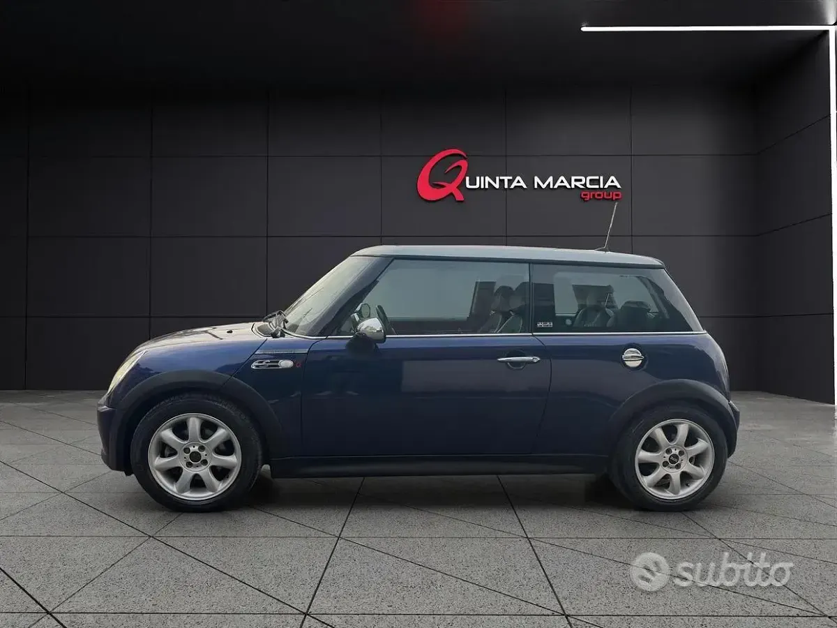 Usata Mini Cooper S 170 CV (125 kW) 2005 Bluazzurro Utilitaria
