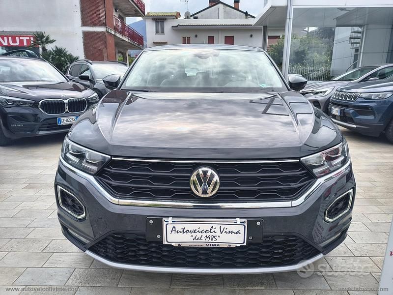 Usata VW T-Roc Advance 116 CV (85 kW) 2019 Grigio SUV