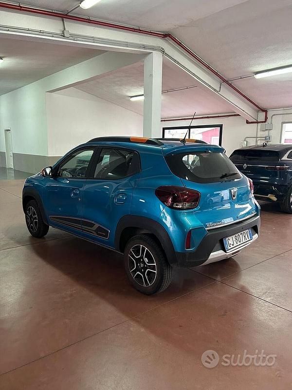 Usata Dacia Spring Comfort Plus 33 kW (45 CV) 2022 Blu Utilitaria