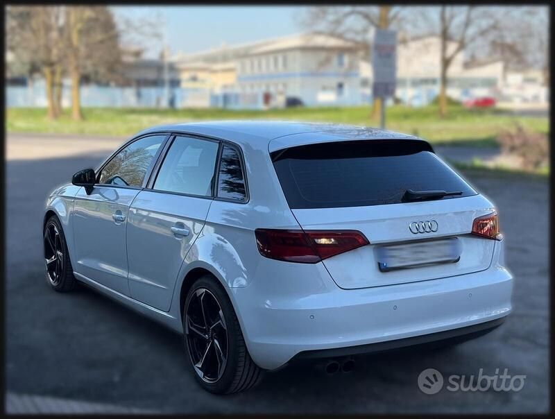 Usata Audi A3 Cabriolet Ambition 150 CV (110 kW) 2015 Bianco Cabrio