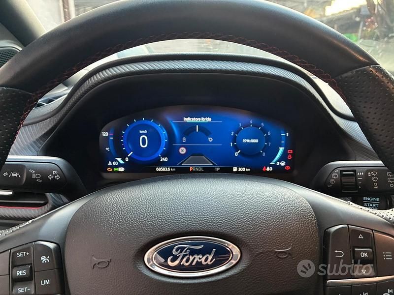 Usata Ford Puma 125 CV (91 kW) 2023 Grigio SUV