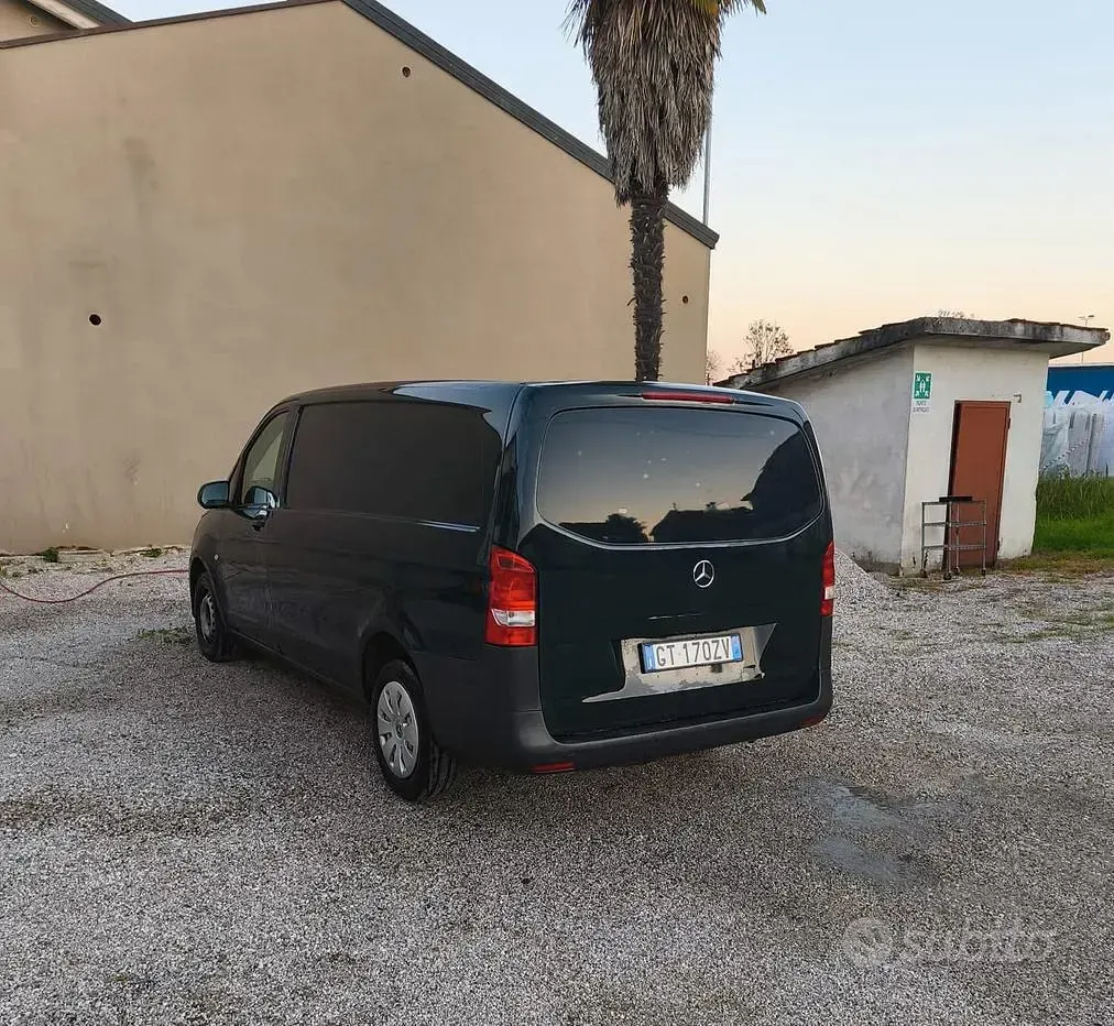 Usata Mercedes Vito 95 CV (69 kW) 2016 Furgone