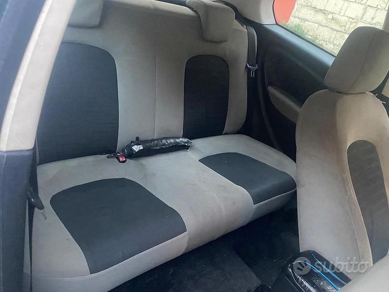 Usata Fiat Grande Punto 65 CV (47 kW) 2007 Grigio Utilitaria