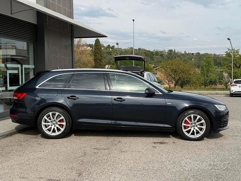 Usata Audi A4 Sport 190 CV (139 kW) 2016 Nero Station wagon