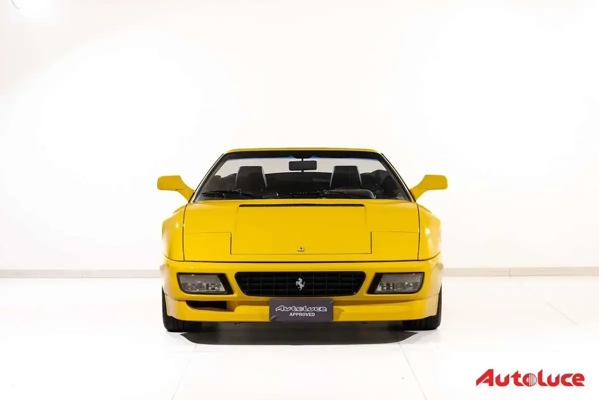 Usata Ferrari 348 320 CV (235 kW) 1993 Giallo fer. 102 Cabrio
