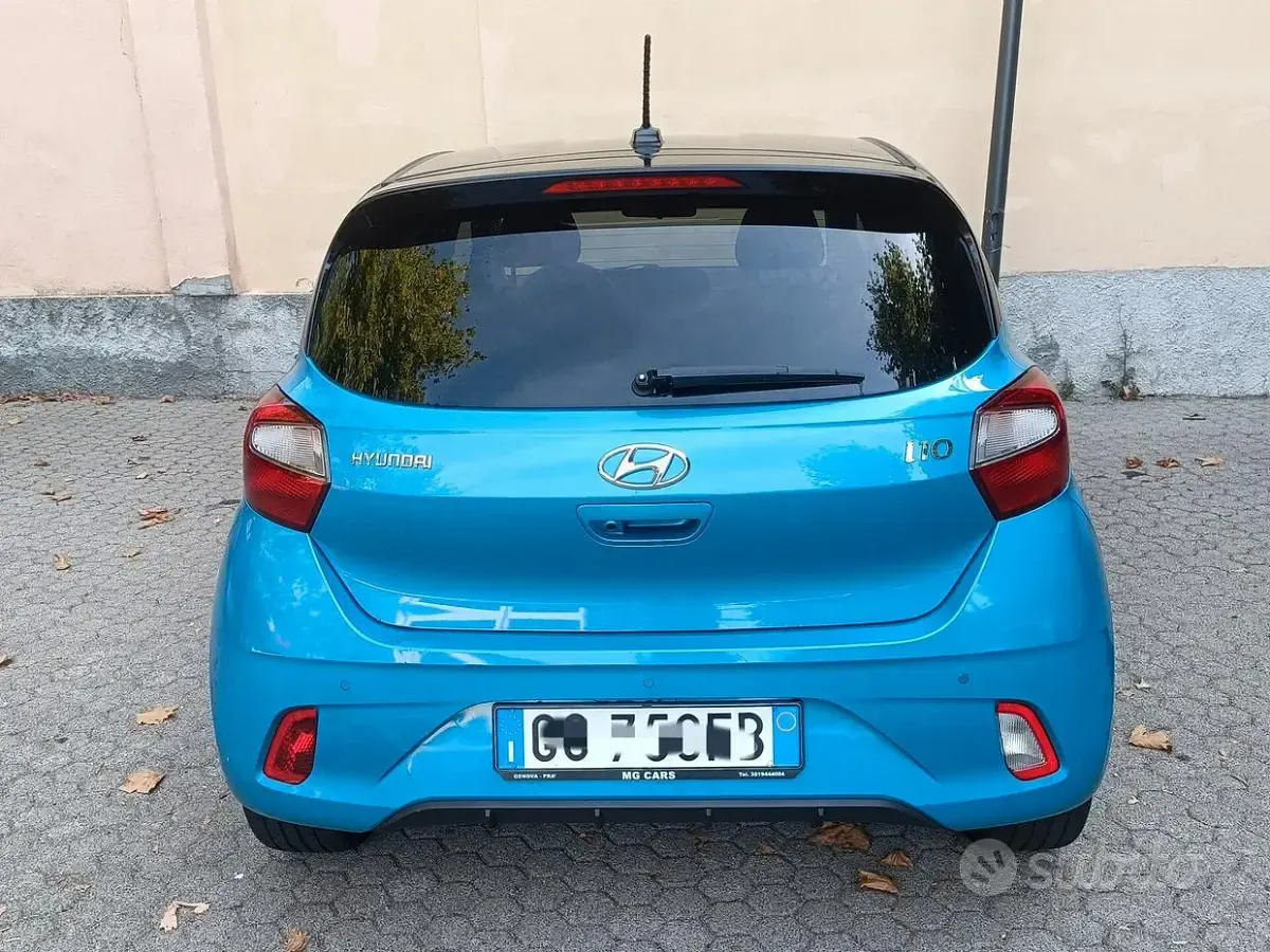 Usata Hyundai i10 67 CV (49 kW) 2020 Bluazzurro Utilitaria
