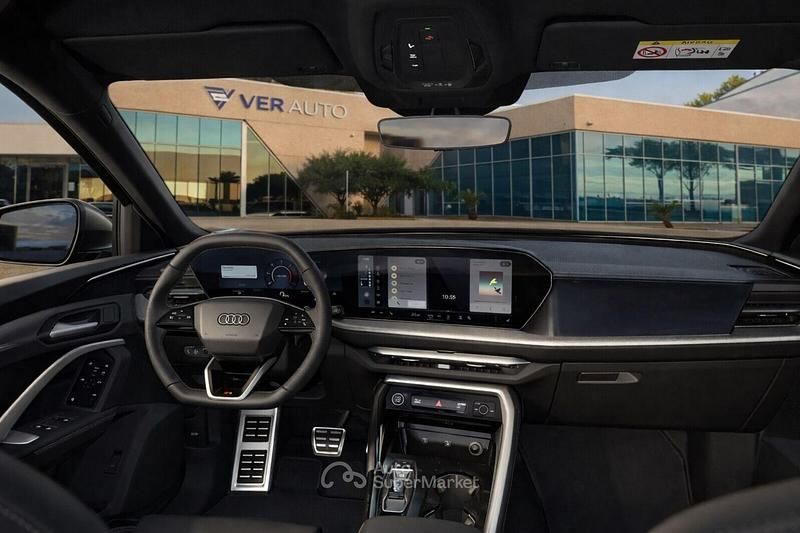 Nuova Audi Q5 S-Line 204 CV (150 kW) 2026 Gray SUV