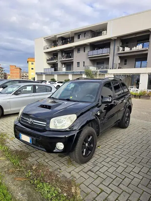 Usata Toyota RAV4 Sol 116 CV (85 kW) 2005 SUV