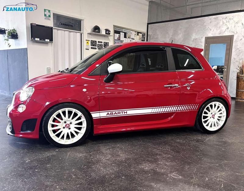 Usata Abarth 595 140 CV (102 kW) 2016 Rosso sfrontato Coupé
