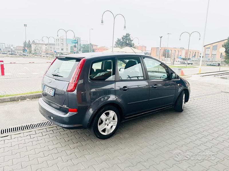 Usata Ford C-MAX Titanium 2010 Grigio Monovolume