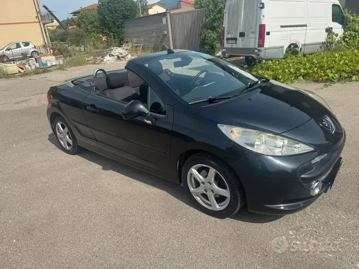 Usata Peugeot 207 CC 109 CV (80 kW) 2008 Cabrio