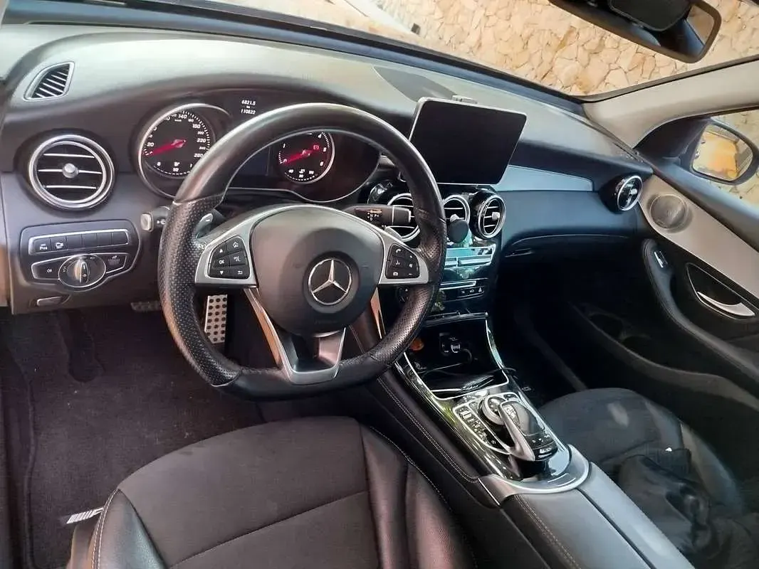 Usata Mercedes GLC250 Premium 204 CV (150 kW) 2017 Grigio SUV