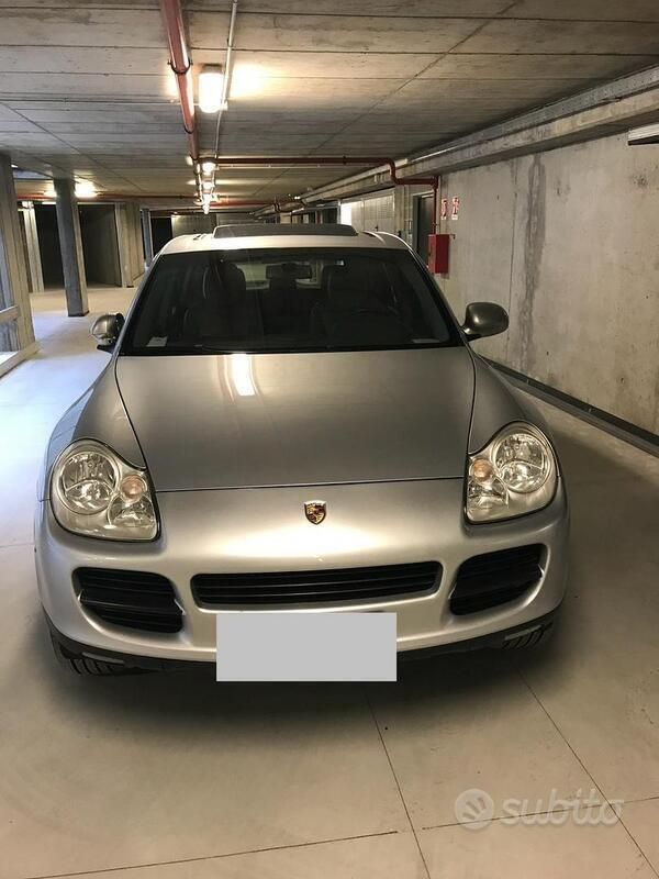 Grigio Usata 2003 Porsche Cayenne S SUV | 19.900 € (Molto cara) - Immagine 1/4