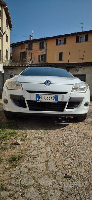 Usata Renault Mégane Cabriolet 130 CV (95 kW) 2010 Bianco Cabrio