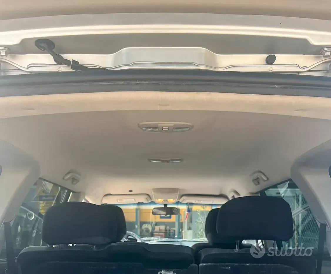 Usata SsangYong Rexton 155 CV (114 kW) 2013 Grigio SUV