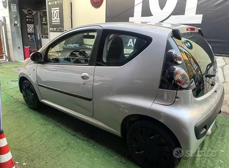 Usata Citroën C1 68 CV (50 kW) 2009 Grigio Utilitaria