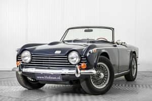 Usata Triumph TR 250 106 CV (77 kW) 1968 Altri Cabrio