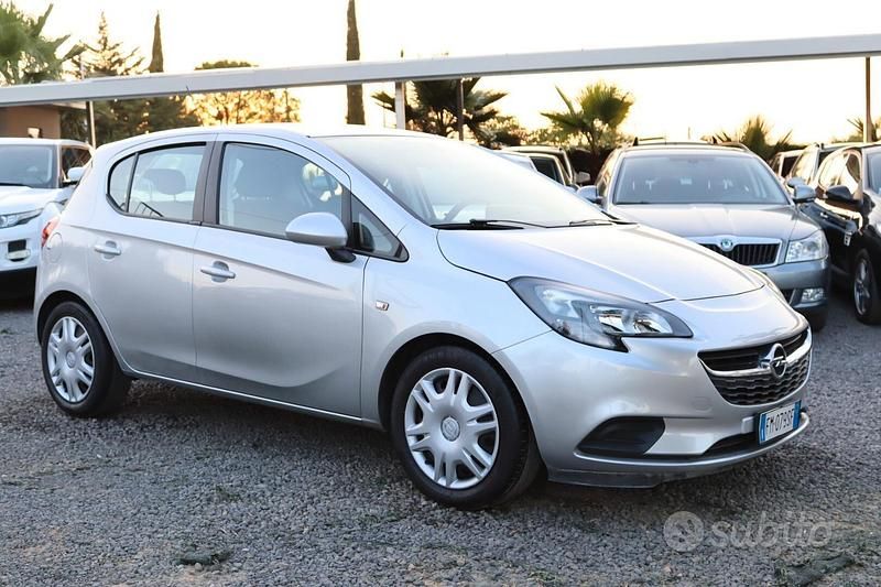 Usata Opel Corsa Innovation 69 CV (50 kW) 2017 Grigio Utilitaria