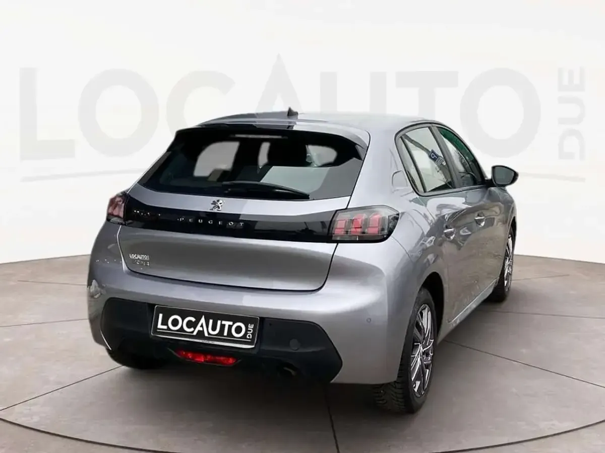 Usata Peugeot 208 Active 75 CV (55 kW) 2022 Grigio Utilitaria