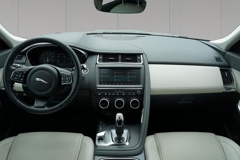Usata Jaguar E-Pace S 179 CV (131 kW) 2019 Corris grey SUV