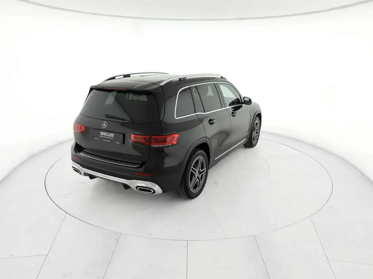 Usata Mercedes GLB200 Premium 150 CV (110 kW) 2023 Nero SUV