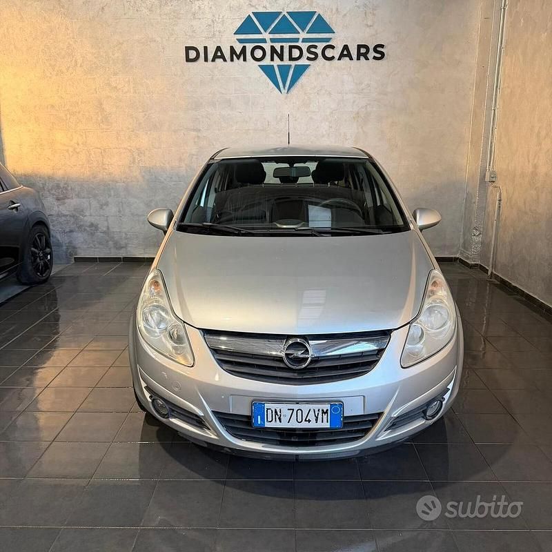 Usata Opel Corsa Club 80 CV (58 kW) 2008 Grigio Berlina
