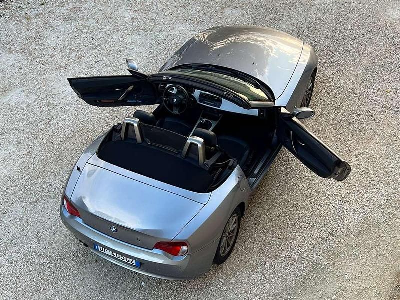 Grigio Usata 2007 BMW Z4 Cabrio | 15.000 € (Buon prezzo) - Immagine 1/4
