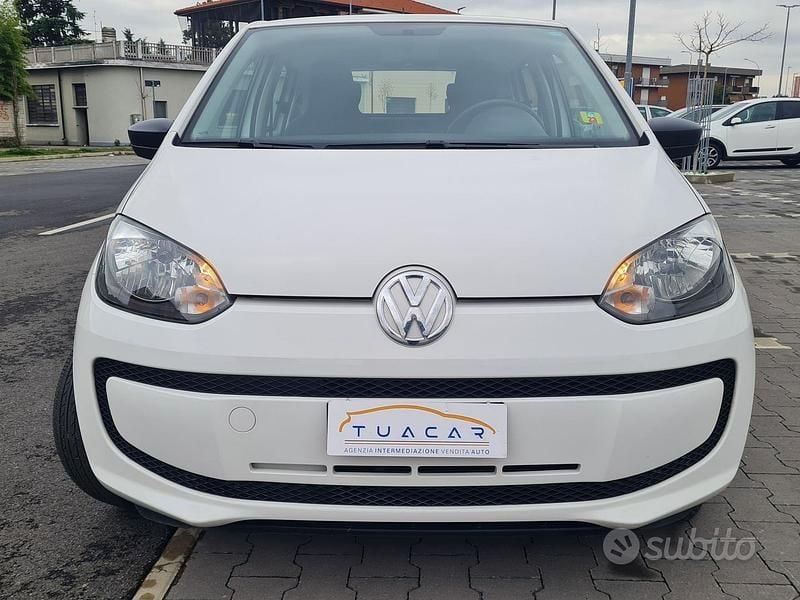 Usata VW up! Move 67 CV (49 kW) 2015 Bianco Utilitaria