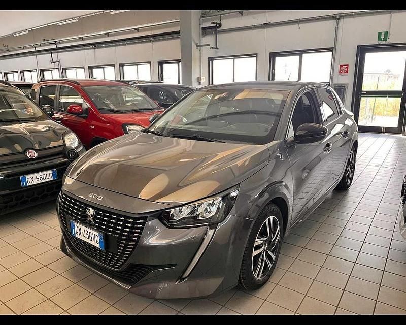 Usata Peugeot 208 Allure 101 CV (74 kW) 2023 Grigio Utilitaria