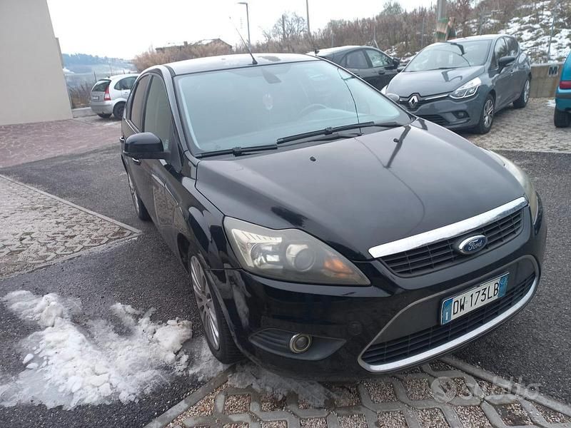 Usata Ford Focus 90 CV (66 kW) 2009 Berlina