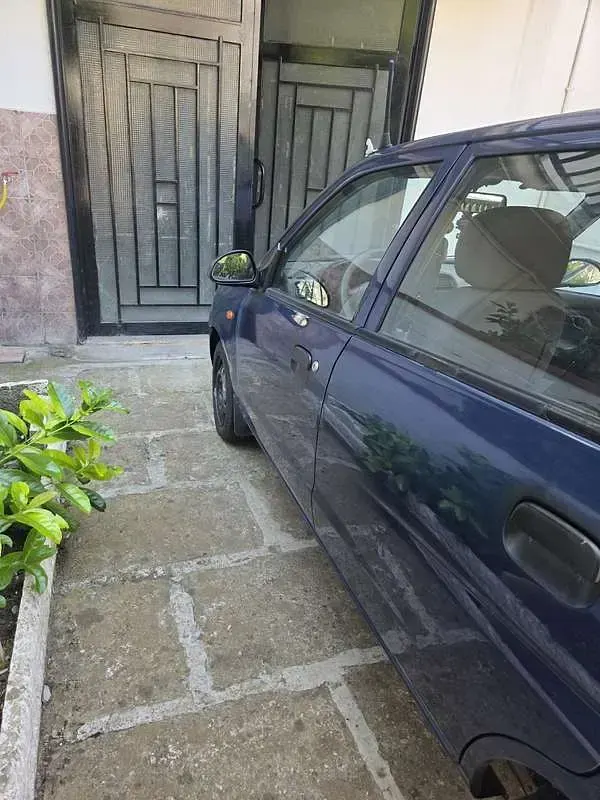 Usata Suzuki Alto 63 CV (46 kW) 2003 Bluazzurro Utilitaria
