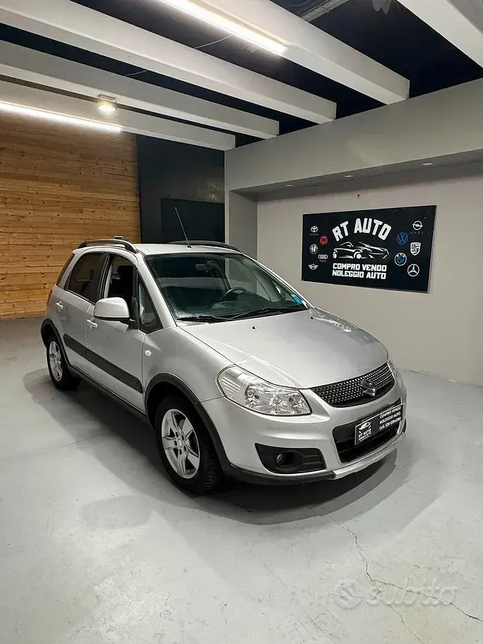 Usata Suzuki SX4 GL 112 CV (82 kW) 2011 SUV