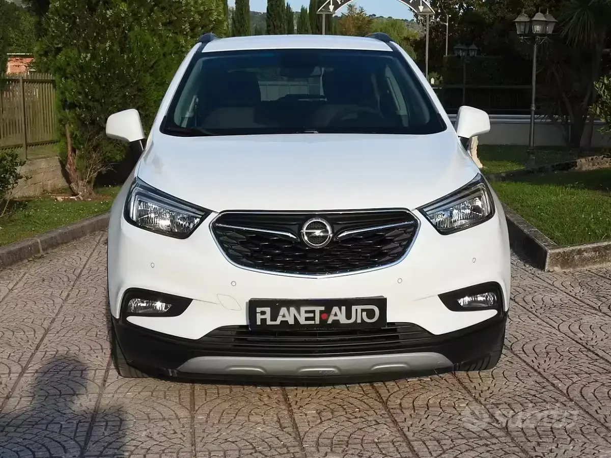 Usata Opel Mokka 116 CV (85 kW) 2018 Bianco SUV