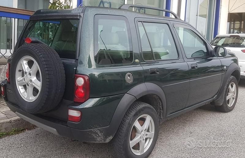 Usata Land Rover Freelander S 111 CV (81 kW) 2003 Verde SUV