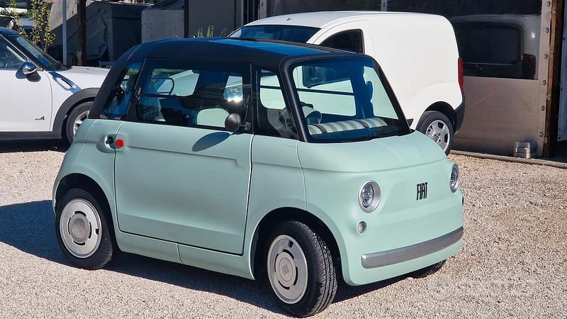 Usata Fiat Topolino 5 kW (8 CV) 2024 Utilitaria