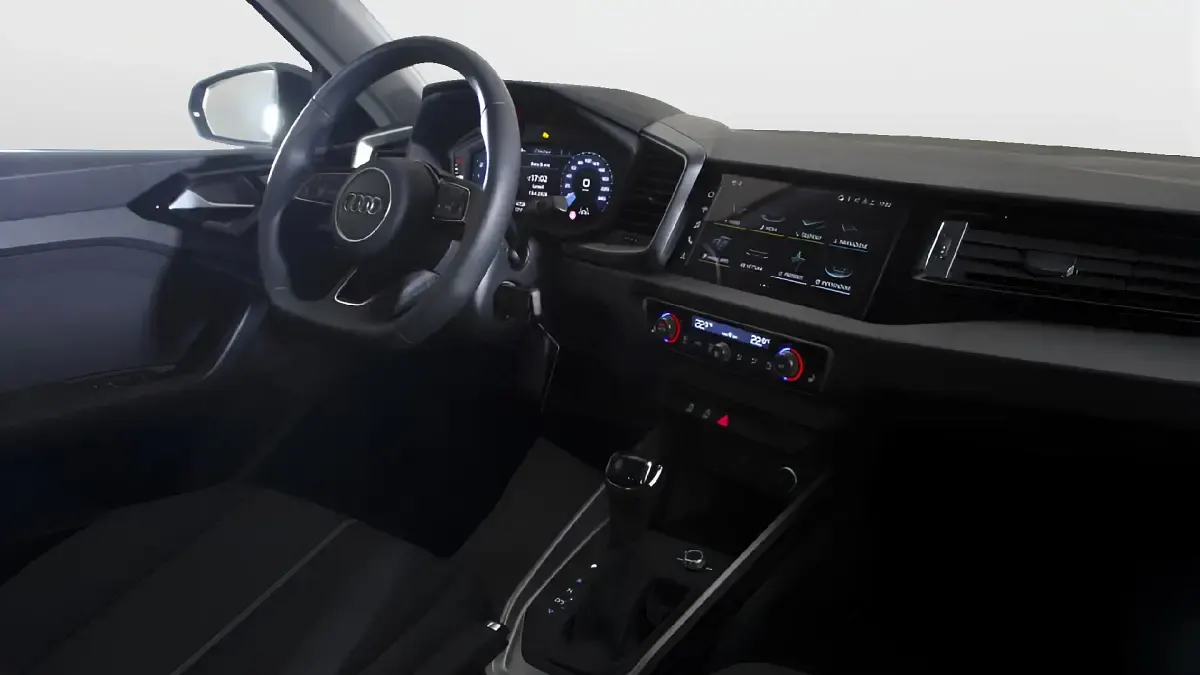 Usata Audi A1 Sportback S-Line 110 CV (80 kW) 2025 A1 nero Utilitaria
