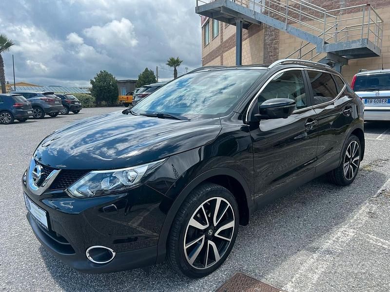 Nero Usata 2017 Nissan Qashqai Black Edition SUV | 14.900 € (Buon prezzo) - Immagine 1/4