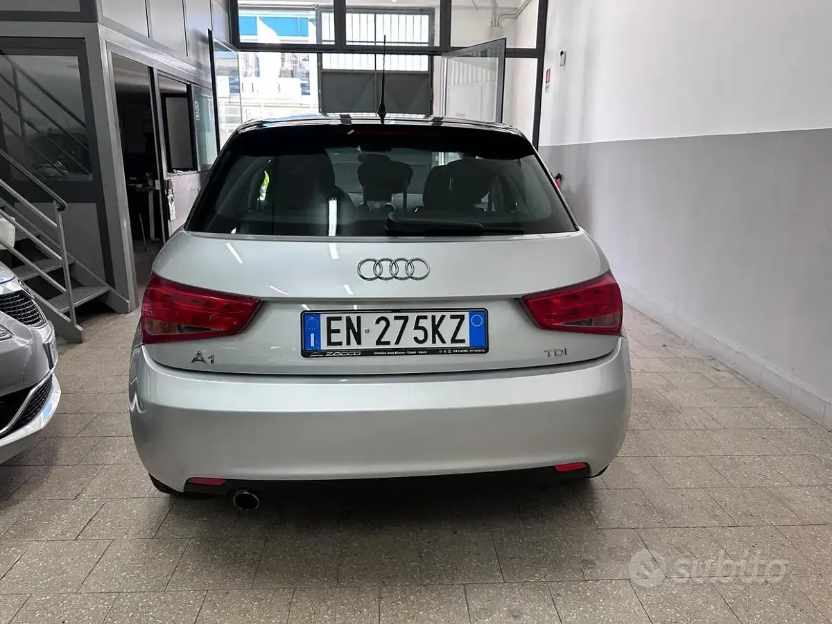 Usata Audi A1 Ambition 90 CV (66 kW) 2013 Grigio Utilitaria