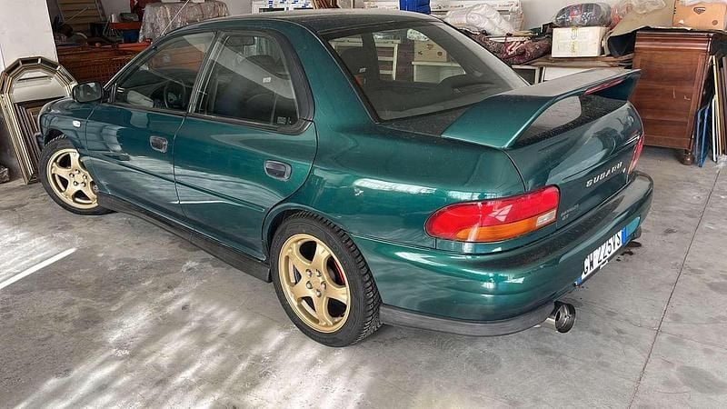 Usata Subaru Impreza 218 CV (160 kW) 1999 Verde Berlina