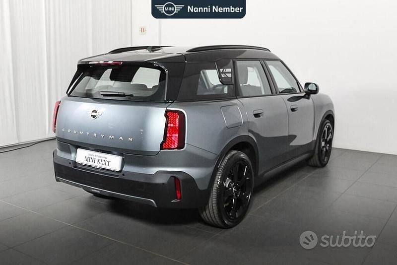 Usata Mini Countryman Classic 169 CV (124 kW) 2025 Verde SUV