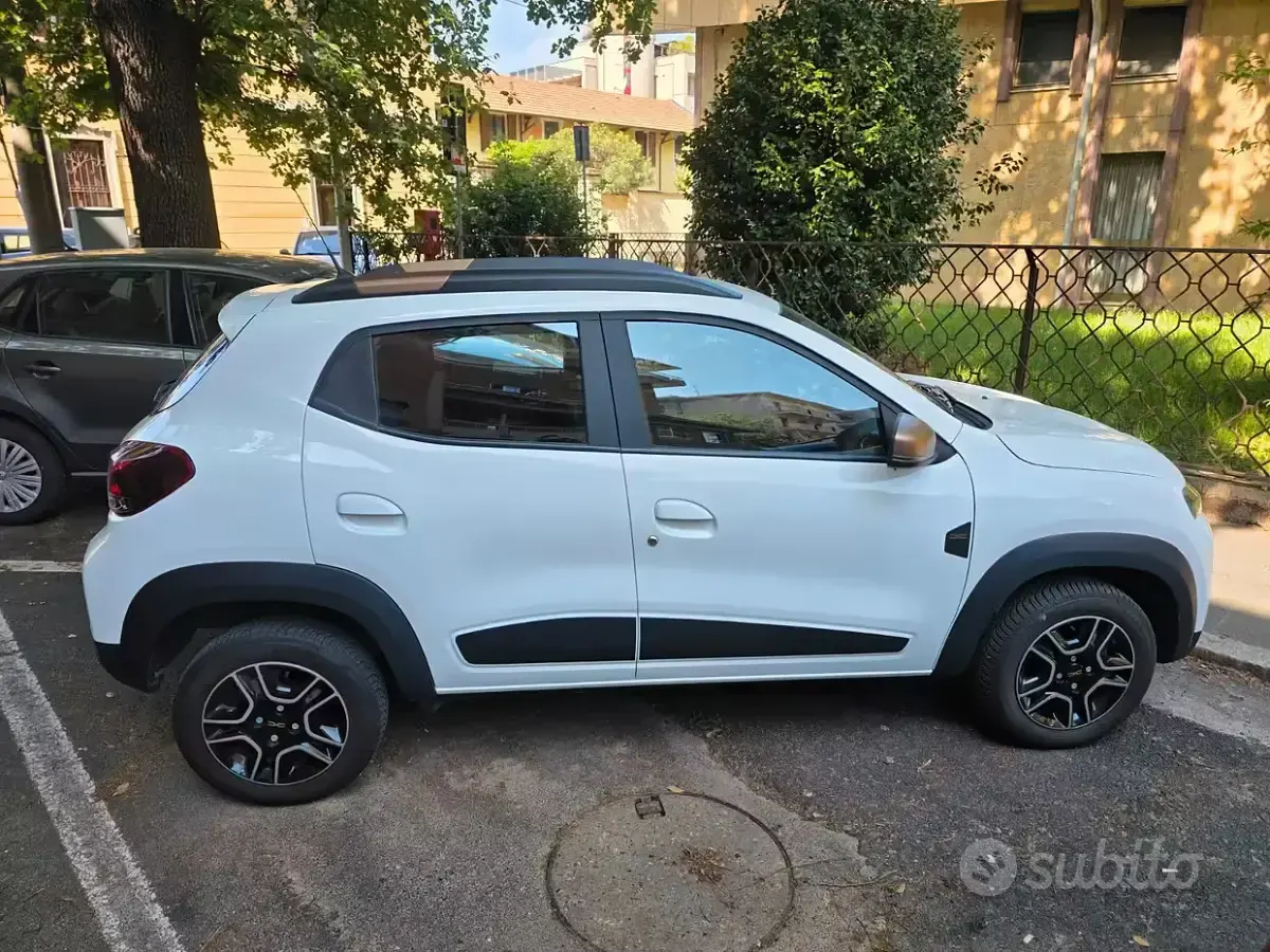 Occasion Dacia Spring 19 kW (26 ch) 2024 Blanc Citadine